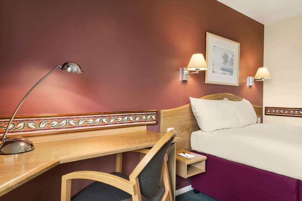 Days Inn Michaelwood M5 Falfield Rom bilde