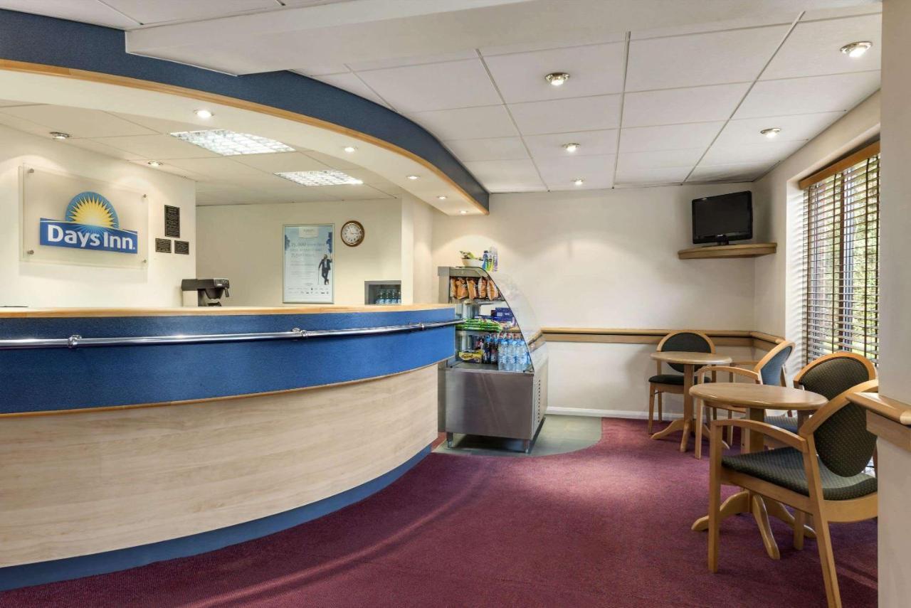 Days Inn Michaelwood M5 Falfield Eksteriør bilde