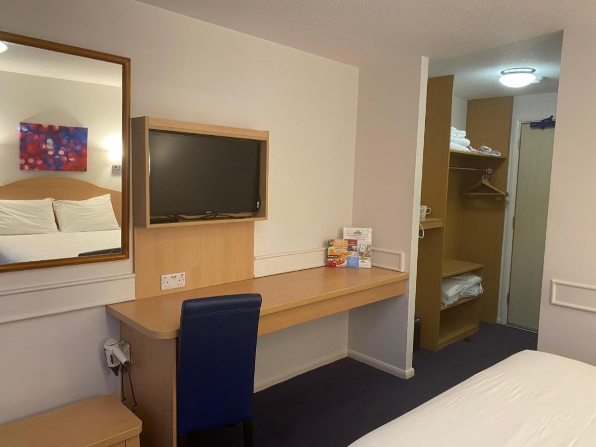 Days Inn Michaelwood M5 Falfield Eksteriør bilde