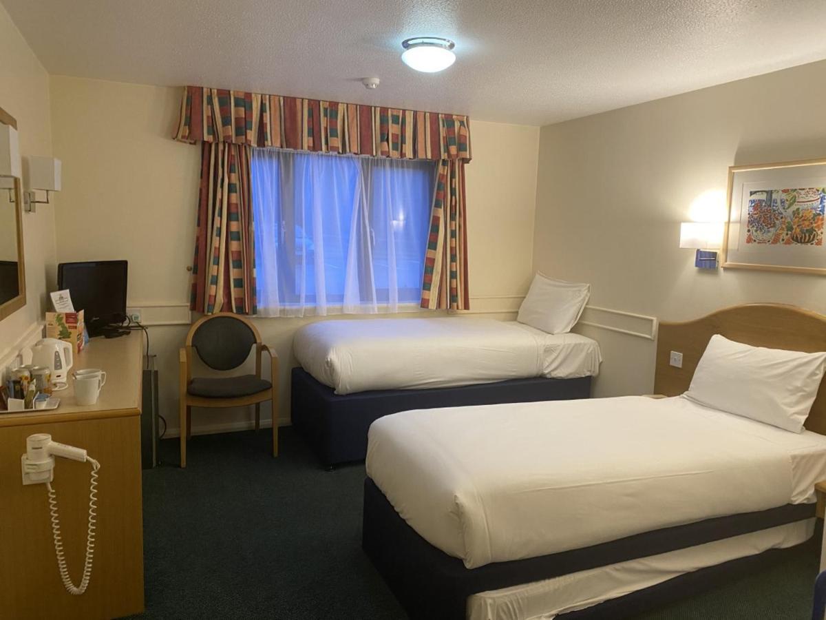 Days Inn Michaelwood M5 Falfield Eksteriør bilde