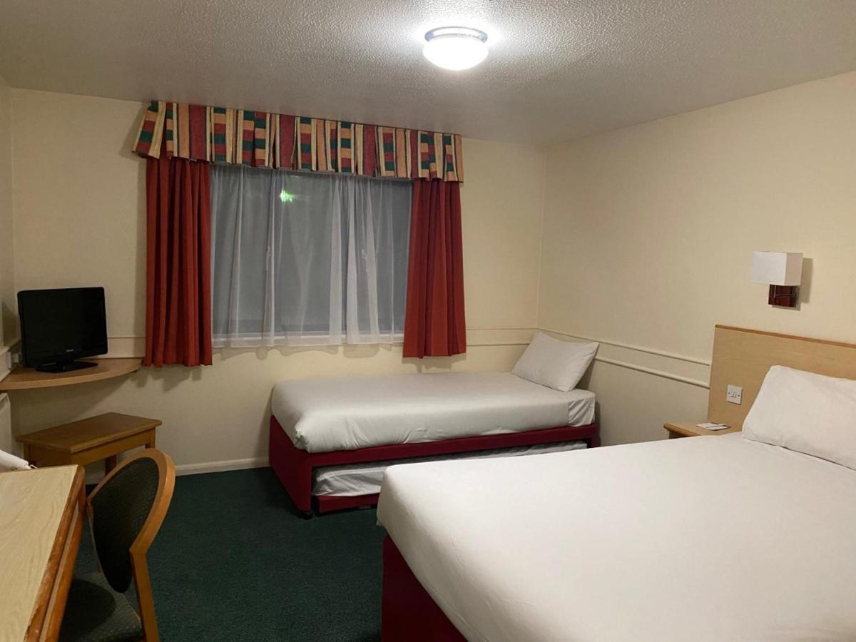 Days Inn Michaelwood M5 Falfield Eksteriør bilde