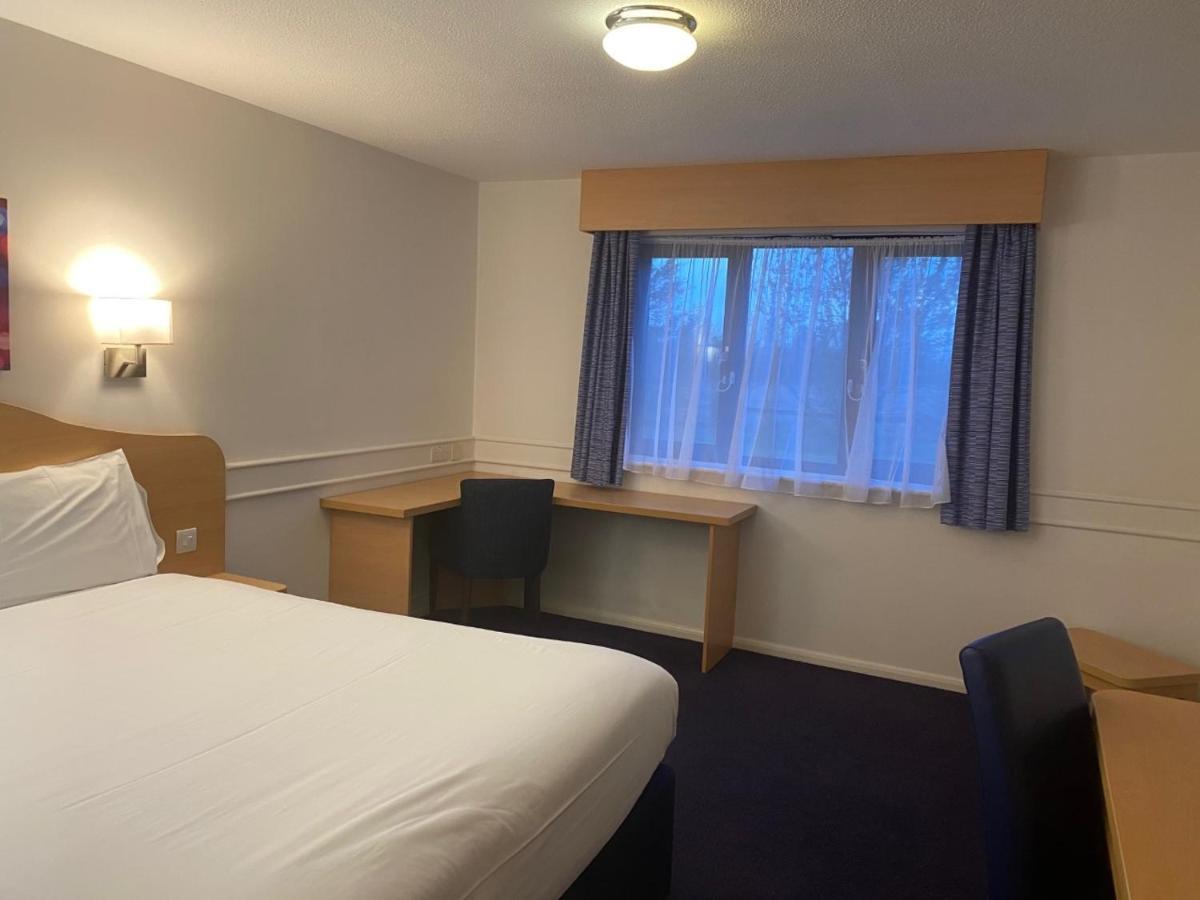 Days Inn Michaelwood M5 Falfield Eksteriør bilde